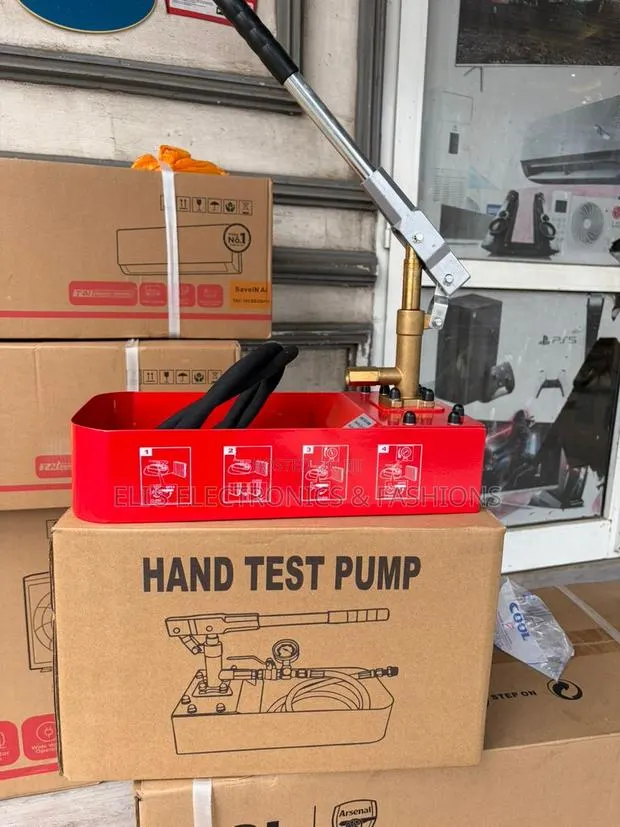 Hand Test Pump · Photo 1