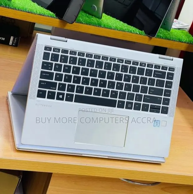 Laptop HP EliteBook x360 1030 G4 16GB Intel Core i5 SSD 256GB · Photo 1