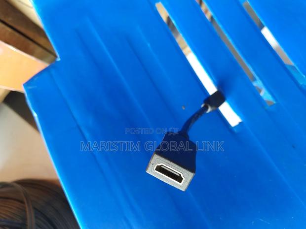 Mini HDMI to HDMI Female · Photo 2