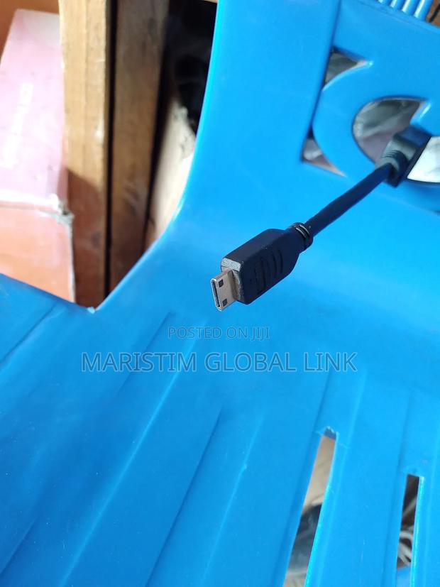 Mini HDMI to HDMI Female · Photo 3