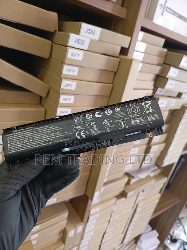 ANTIEE PA06 Laptop Battery for HP Omen 17-W000 17-Ab000 · Photo 1