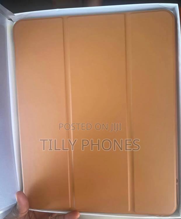 iPad Pro 13 (2024 Case · Photo 2