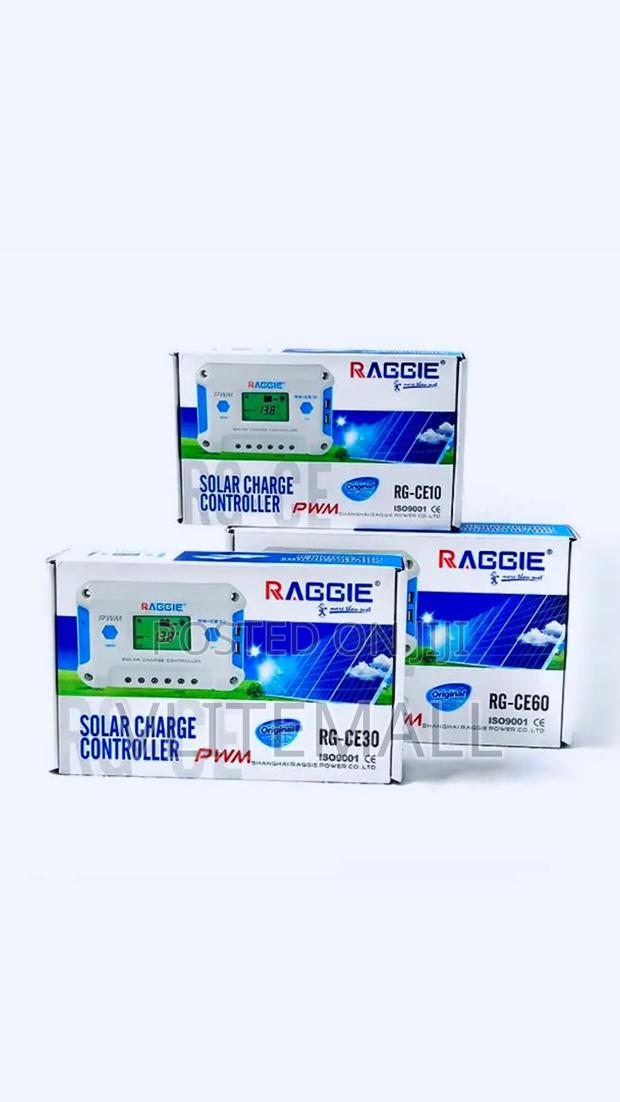 Raggie 30A Solar Charge Controller (RG-CE3O) · Photo 3