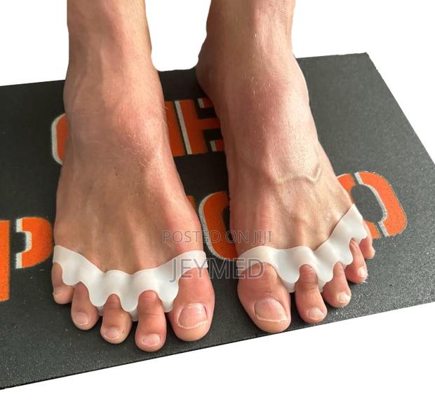 Toe Spacers · Photo 2