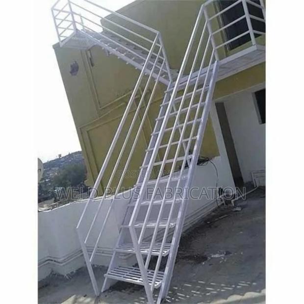 Fabricated Metal Staircase · Photo 3