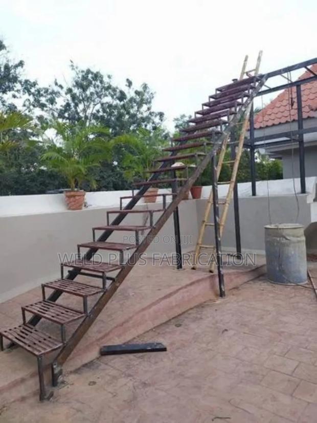 Fabricated Metal Staircase · Photo 5