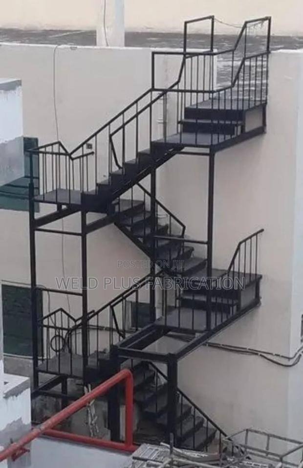 Fabricated Metal Staircase · Photo 3