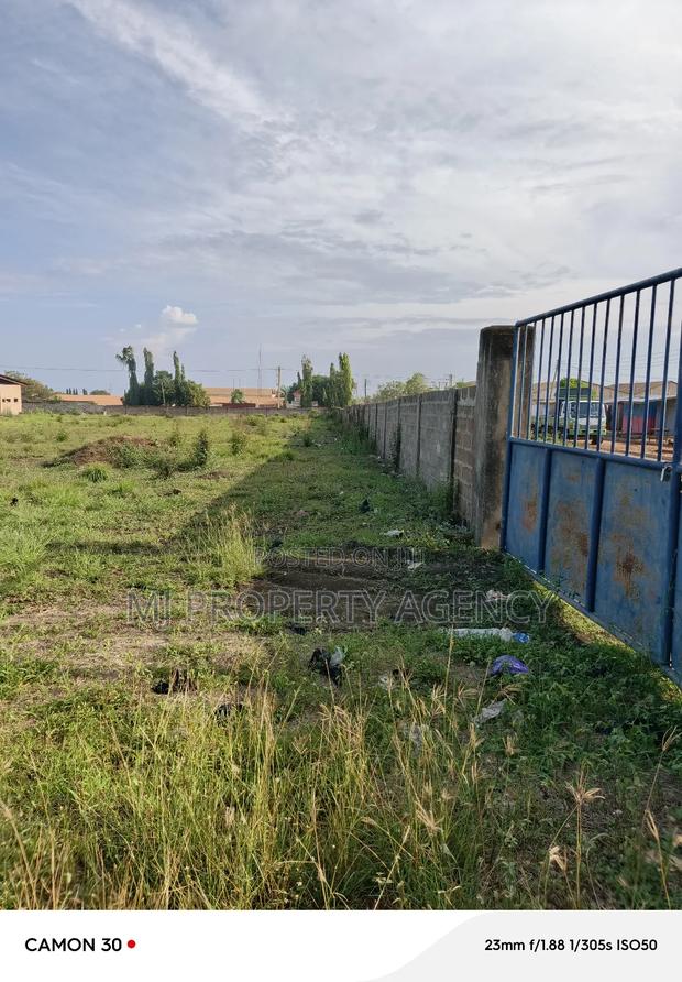 One Acre Industrial Land at Tema · Photo 3
