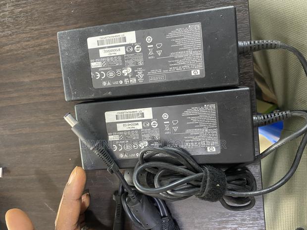 Hp Big Pin Charger 19v~7.89A (150w) Uk Used Original · Photo 1
