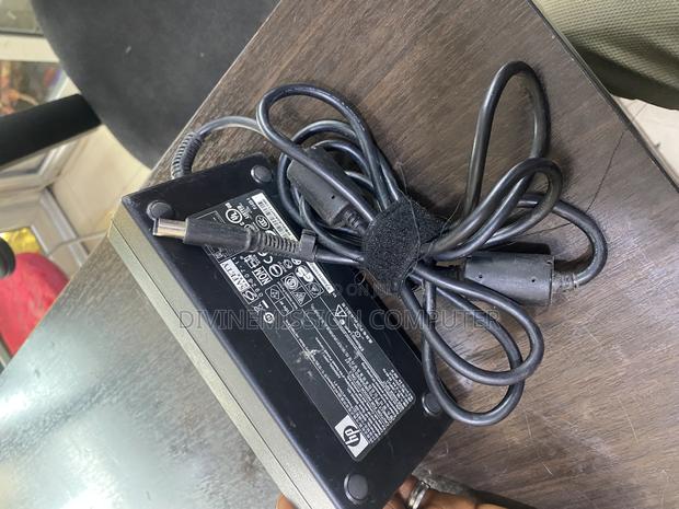 Hp Big Pin Charger 19.5v~10.3A. 200w. For Gaming All in 1 · Photo 1