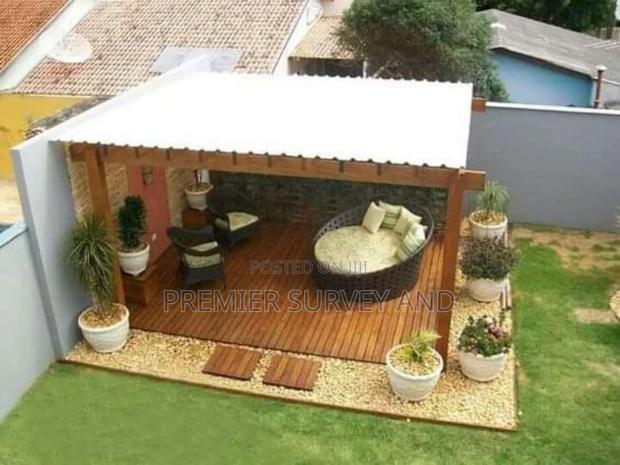 Pergola Construction · Photo 1