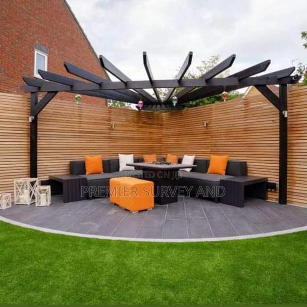 Pergola Construction · Photo 4