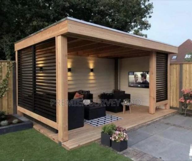 Pergola Construction · Photo 5