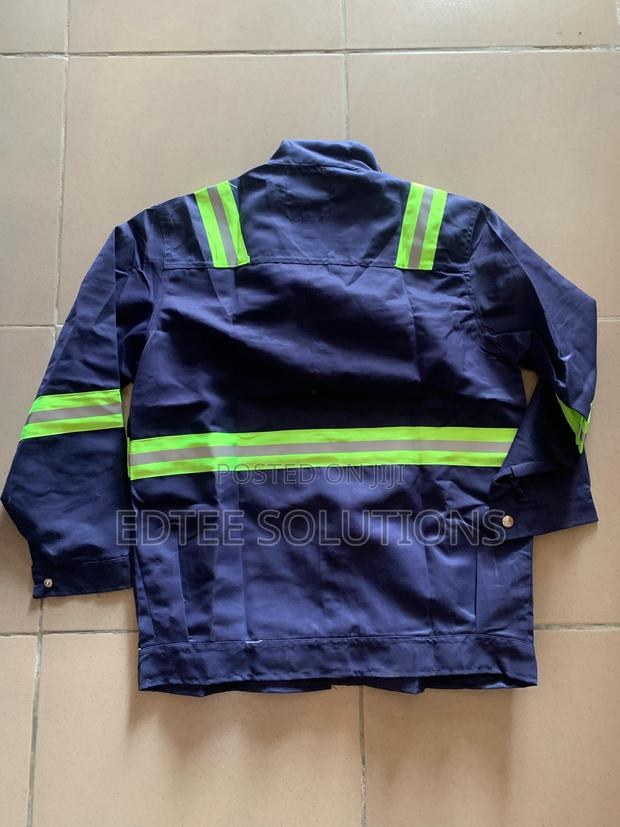 Cotton Coverall · Photo 3