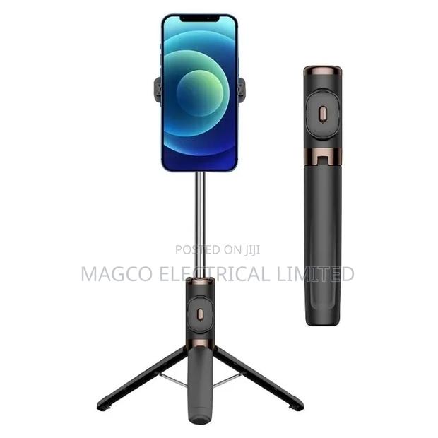Selfie Stick · Photo 2