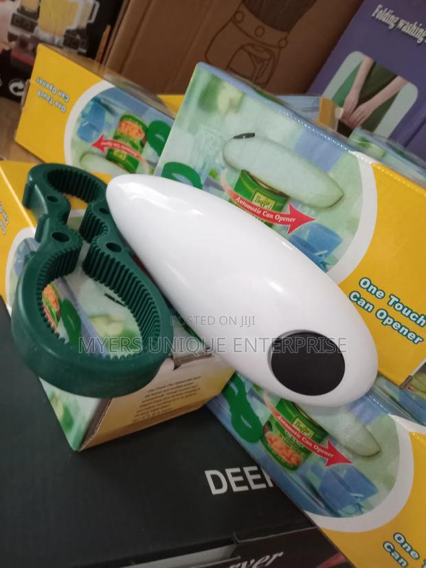 High Efficiency Electric Can and Lid Opener · Photo 1