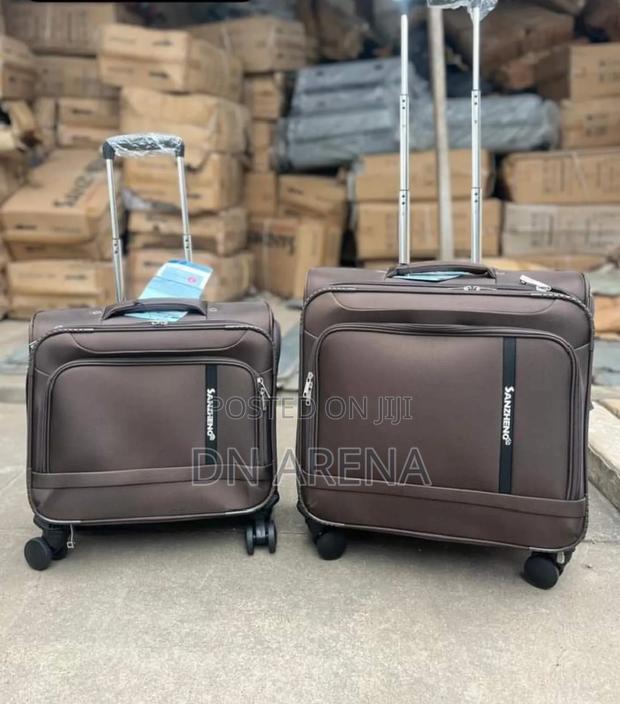 Material 2pcs Cabin Size
Luggage · Photo 1