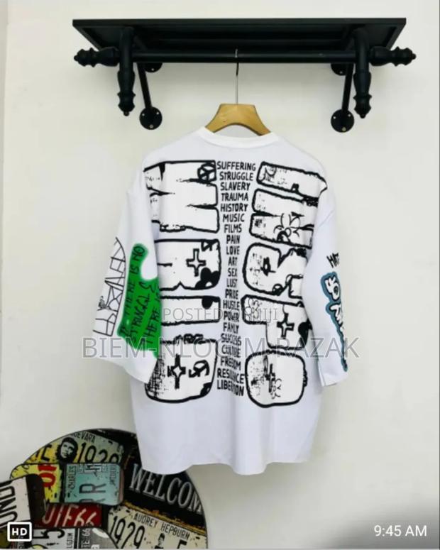 High Quality Thick N Very Heavy Crop Tshirts Available · Photo 2