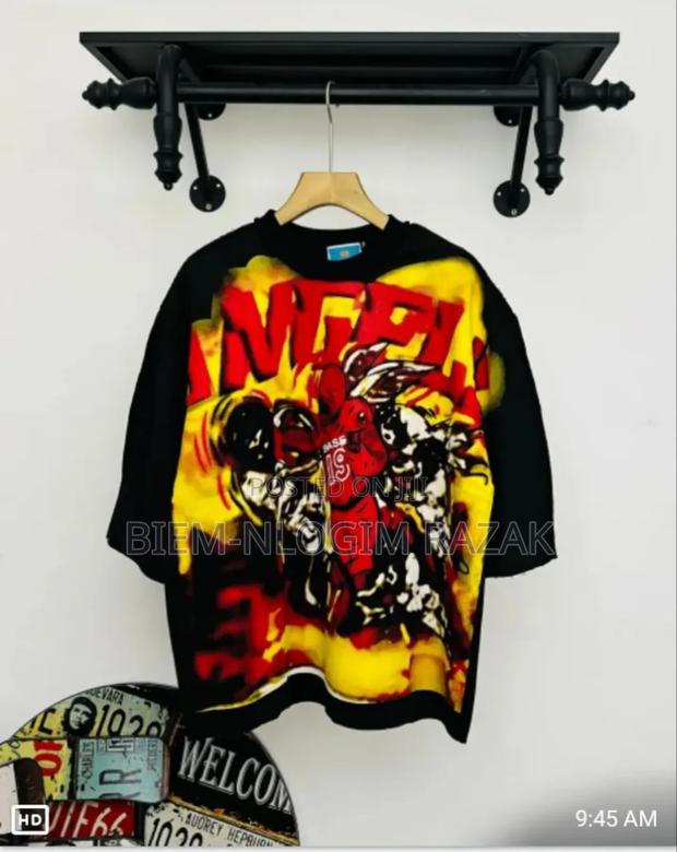 High Quality Thick N Very Heavy Crop Tshirts Available · Photo 7