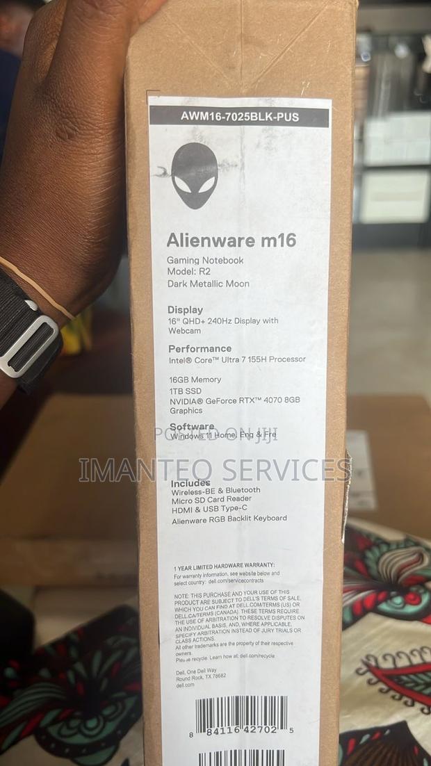 New Laptop Alienware M17x R2 16GB Intel Core Ultra 7 SSD 1T · Photo 2