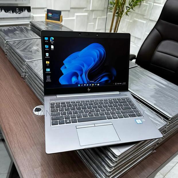 Laptop HP ZBook 14u G6 8GB Intel Core i5 SSD 256GB · Photo 2