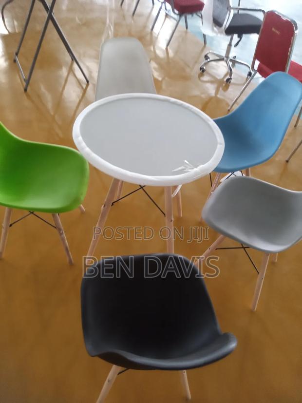 Coffee Chair · Photo 1