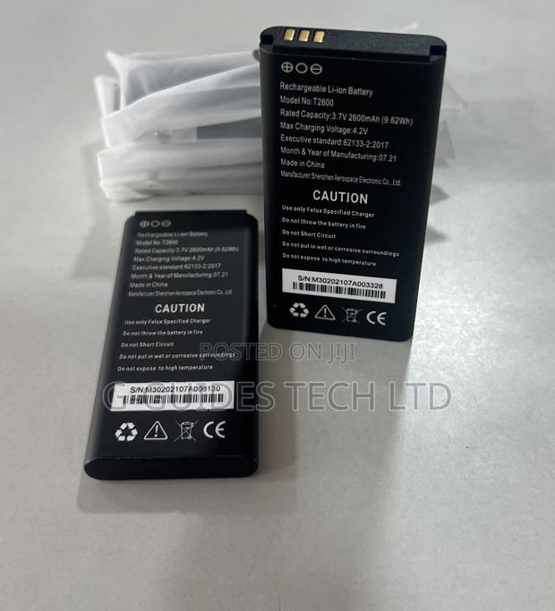 3.7V 2600mah Li-Ion Rechargeable Battery · Photo 1