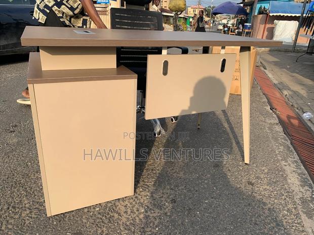 Office Table With Chair · Photo 2