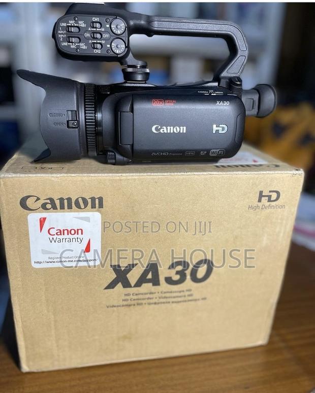 Canon Xa30 Camcorder · Photo 1