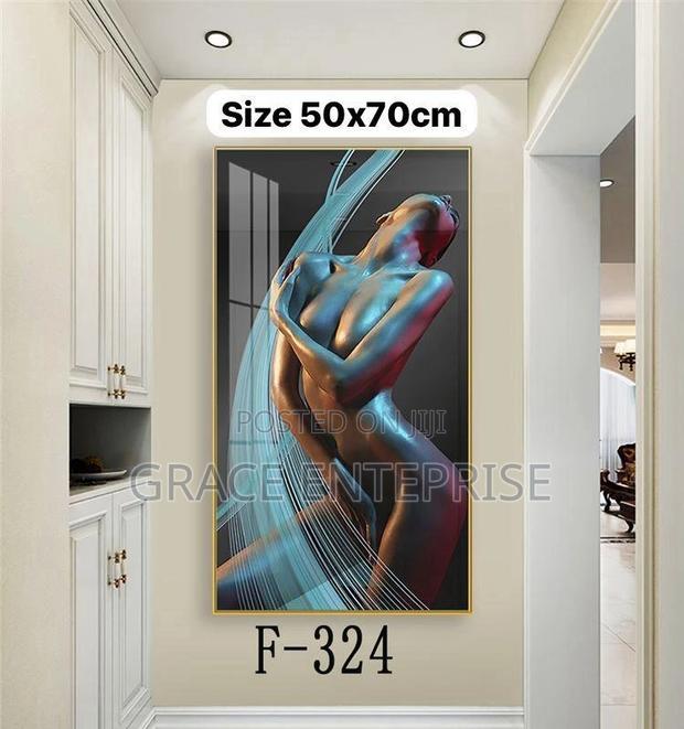 High Quality Wall Paintings in Different Colors · Photo 1