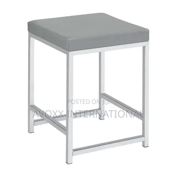 Coaster Bedroom Upholstered Padded Vanity Stool 935933 · Photo 1