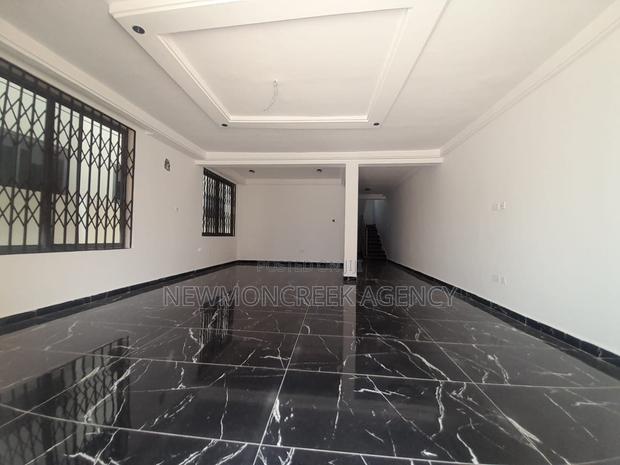 3bdrm Duplex in Ayi Mensah, Accra Metropolitan for sale · Photo 4