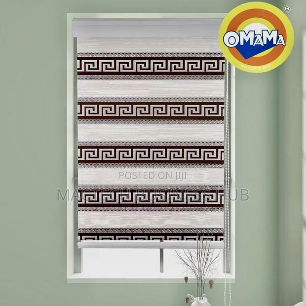 Curtain Blinds · Photo 3