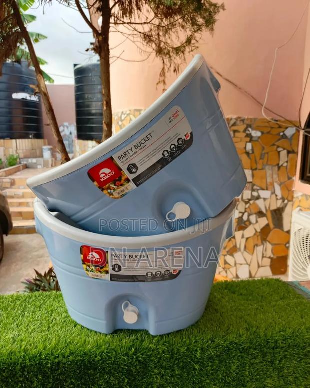 Igloo 20 Quart Insulated Party Bucket · Photo 1