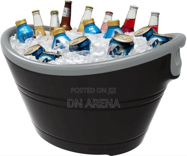 Igloo 20 Quart Insulated Party Bucket · Photo 3