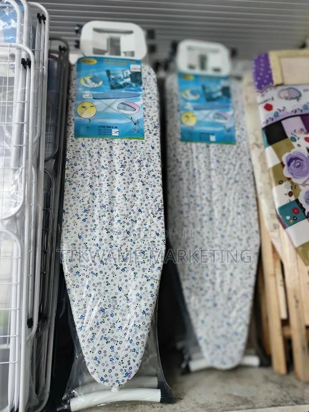 Ironing Board 285 · Photo 1