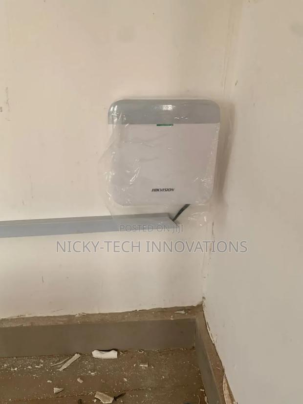 Wireless Alarm System · Photo 4