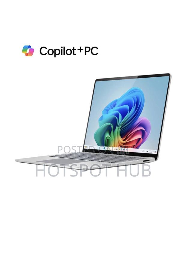 New Laptop Microsoft Surface Laptop 5 16GB SSD 256GB · Photo 1