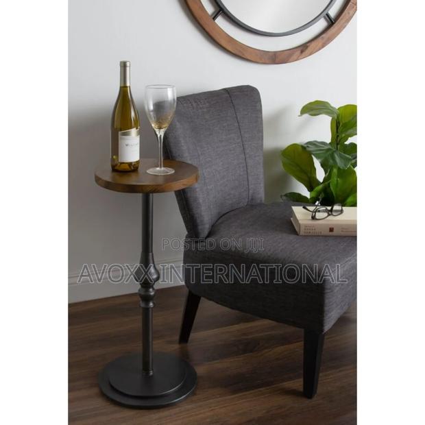Parodi 26'' Tall Solid Wood Pedestal End Table · Photo 5