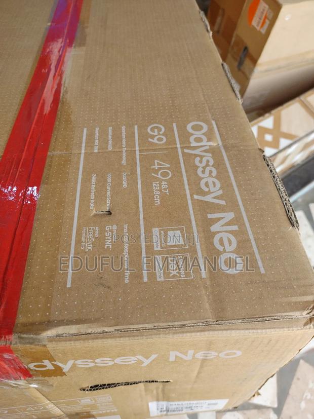 Samsung 49" Odyssey G9 Neo QLED Quantum Mini Led Gaming Moni · Photo 3