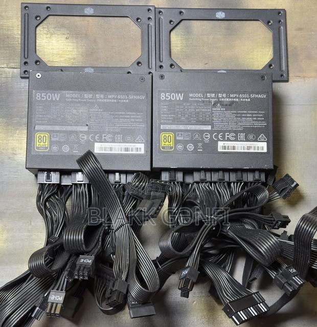 Coolermaster 850w Sfx Fully Modular 80+ Gold Power Supply · Photo 1