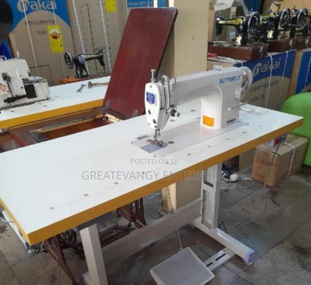 Brandnew Butterfly Industrial Sewing Machine · Photo 3