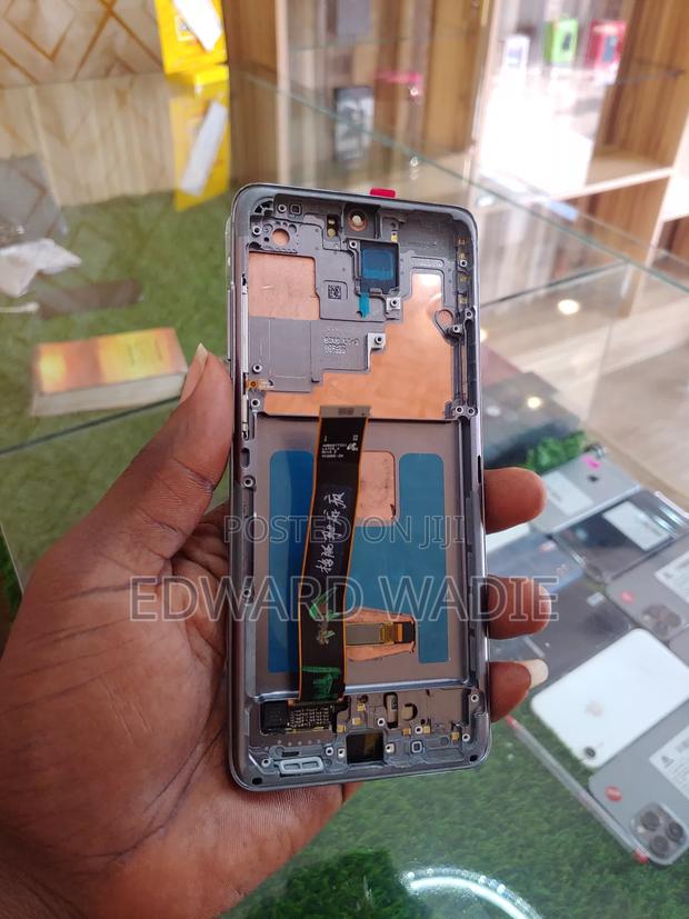 S20 Ultra Screen · Photo 2