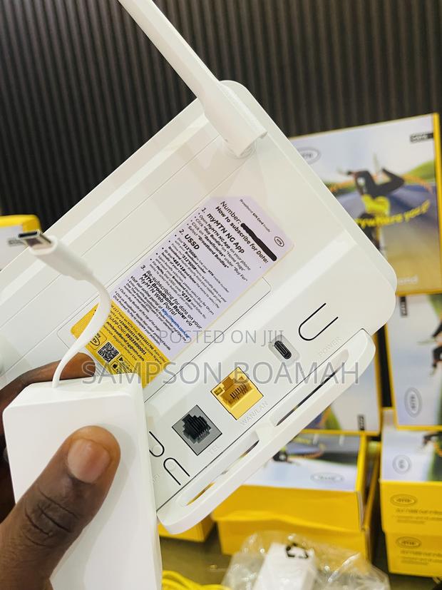 Universal 4g Router · Photo 7