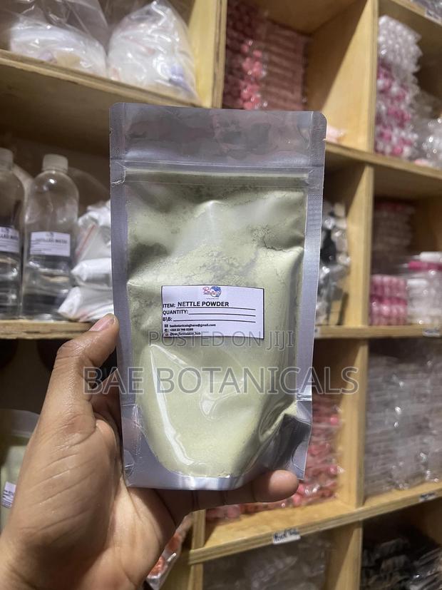 Nettle Whole Powder - 100 Grams · Photo 1