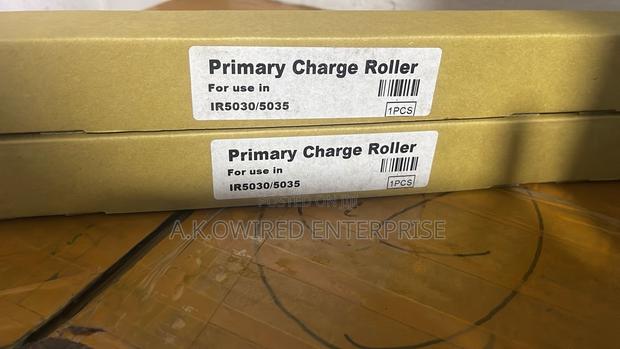 Ir C5030 C5035 C5045 C5051 C5235 C5240 C5250 Primary Charge Roller · Photo 1