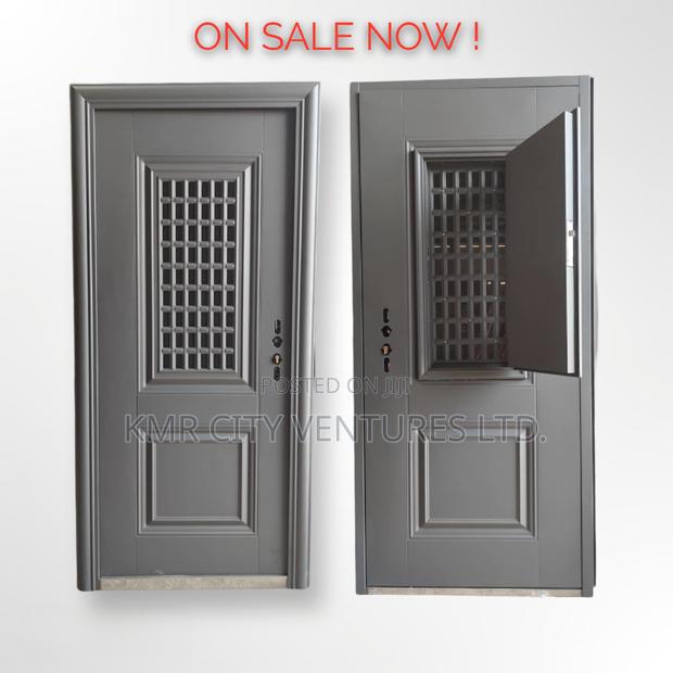 Security Door · Photo 1