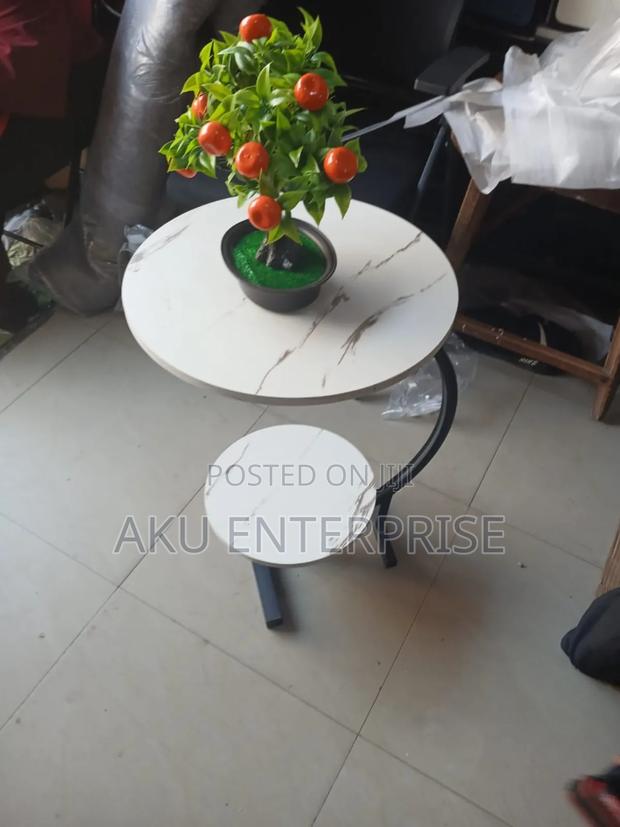 C-Shaped Snack Table Sofa Side Bedside Table for Living Room · Photo 4