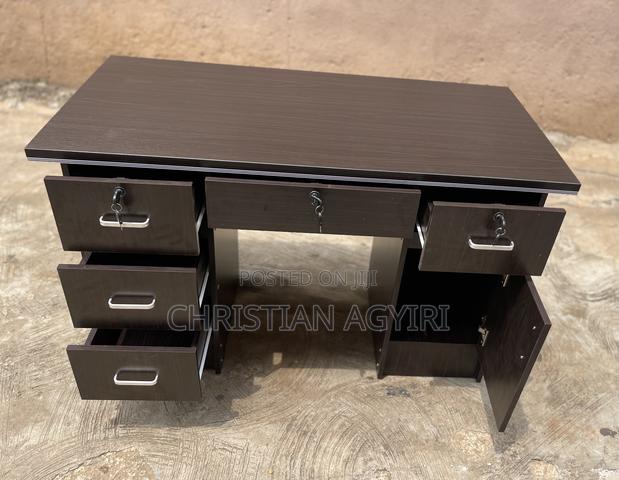 Office Desk/ Table · Photo 6