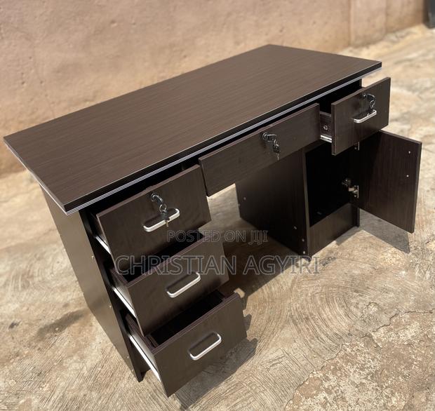 Office Desk/ Table · Photo 5